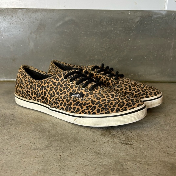 Vans Leopard Authentic Shoes Size M5.5 / W7 Leopard Print Excellent Condition - Picture 2 of 13